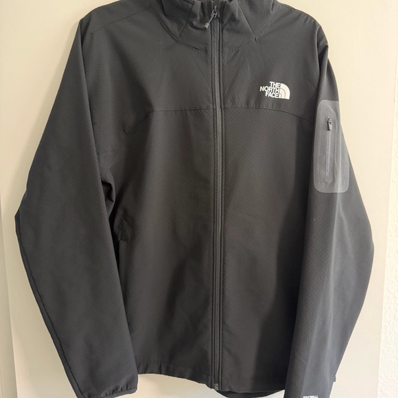 The North Face Men’s Tek Approach Windbreaker Jacket - Picture 2 of 3